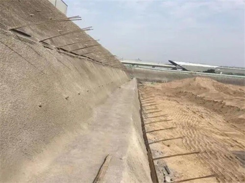 高邮河道边坡加固